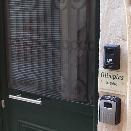コルフ島Olimpias Nest Corfuアパートメント エクステリア 写真